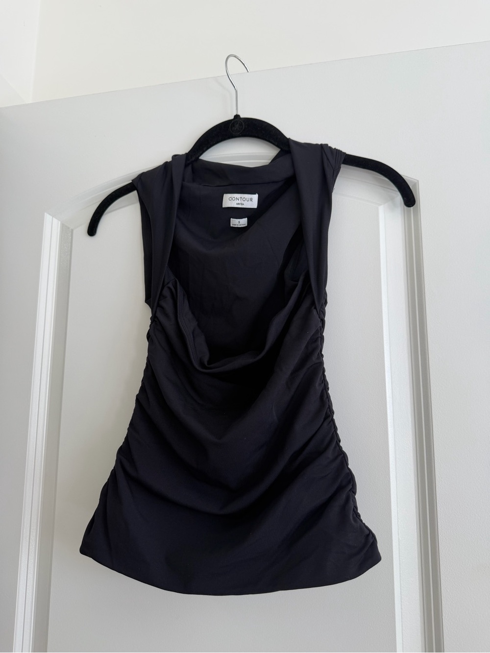 Aritzia Contour Top